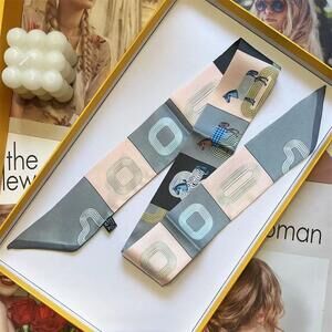 🍀#43 FLASH Luxury Geometric Horse Print Silky Skinny Purse or Neck Scarf*Grey